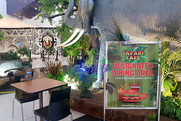 SM City Bacolod Safari Cafe